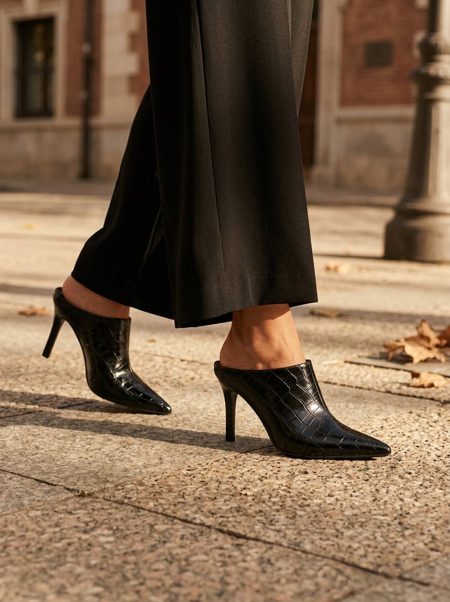 Aurelie Black Croc - WORKSHOP