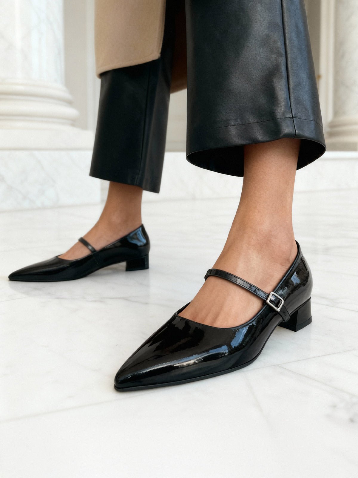 Clarke Black - WORKSHOP