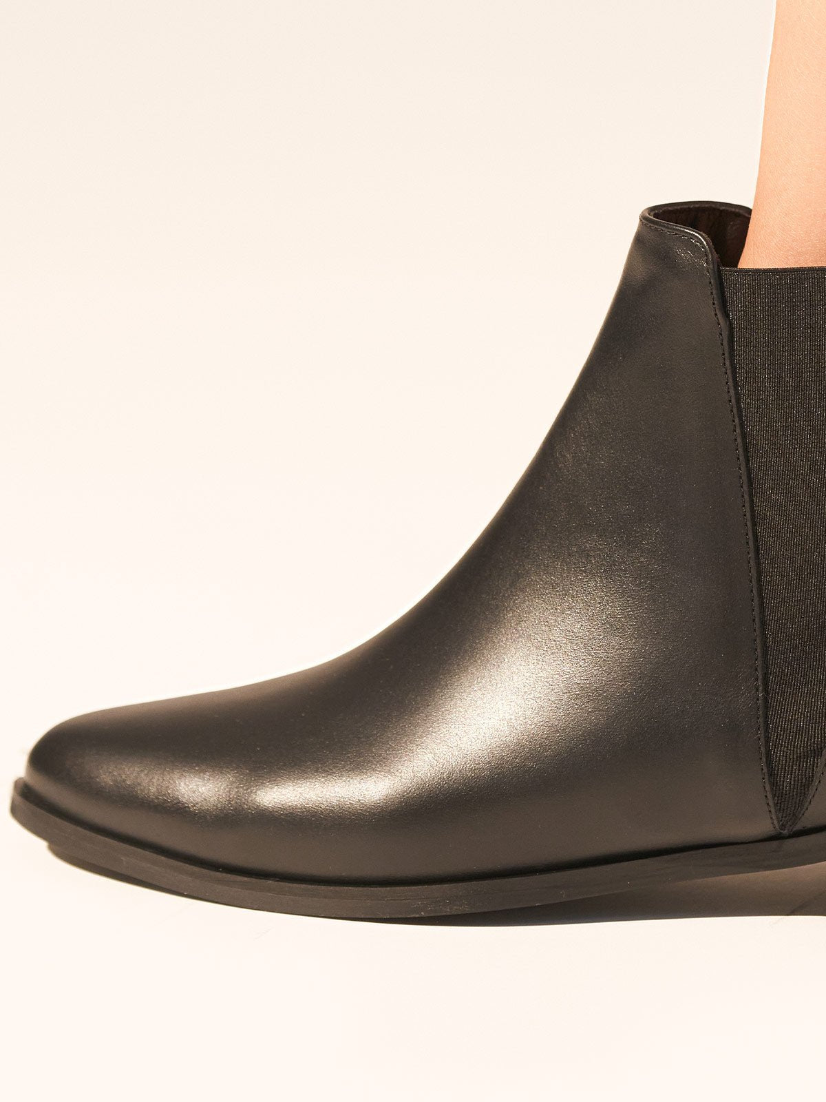 Harlow Black - Workshop