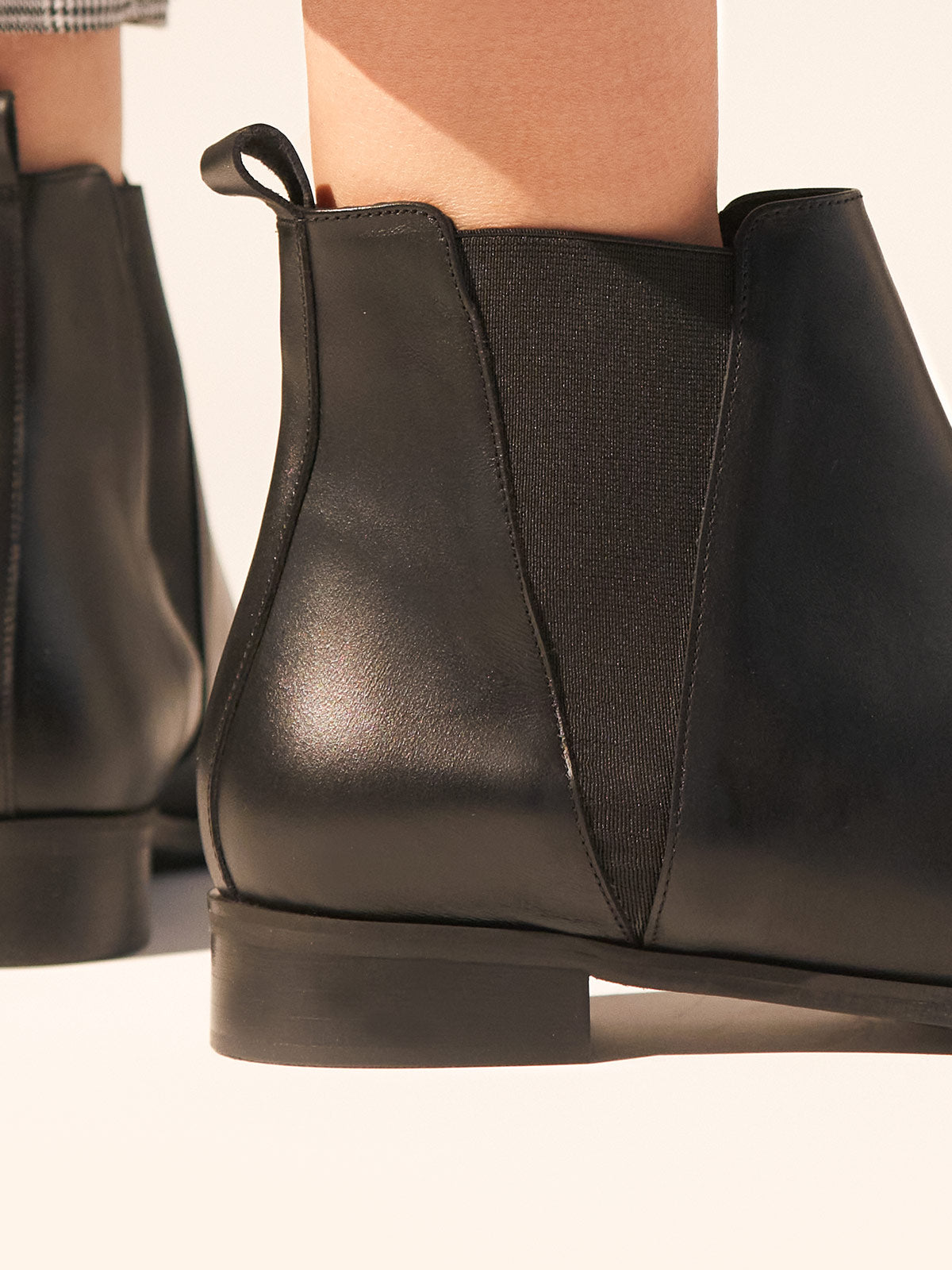 Harlow Black - Workshop