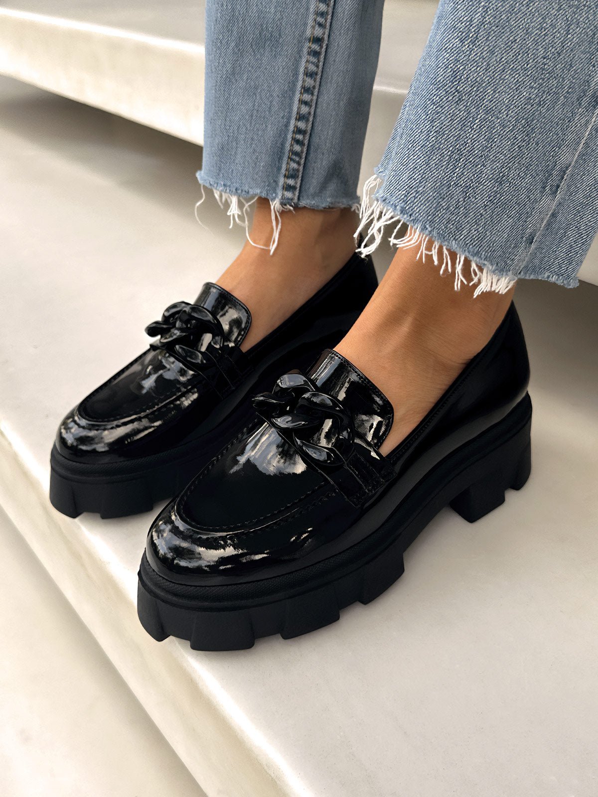 Imogen Black Gloss - Workshop