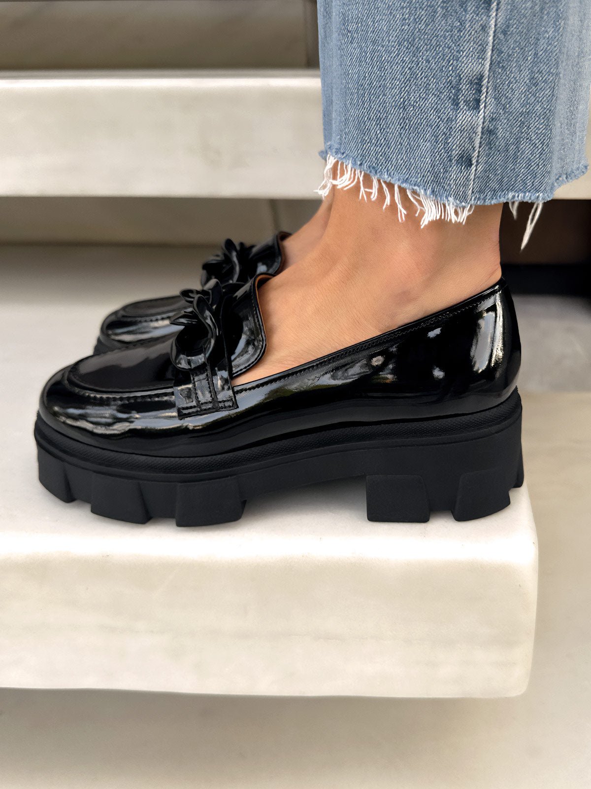 Imogen Black Gloss - Workshop