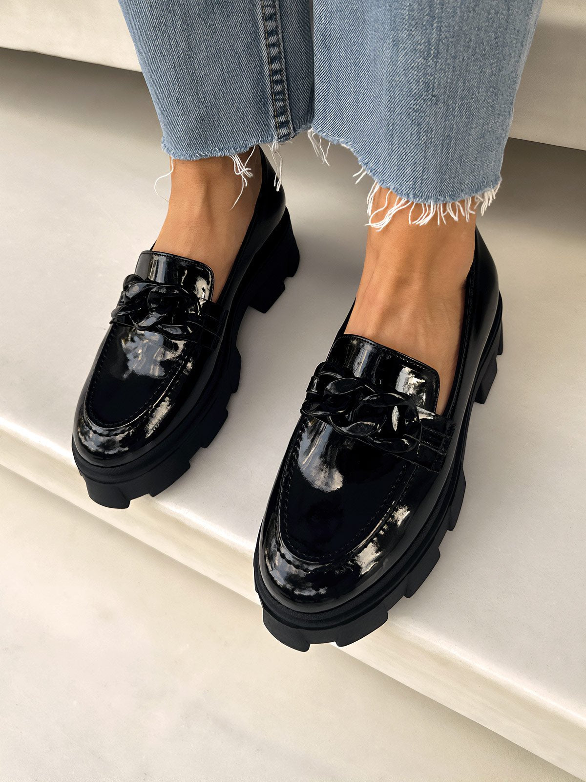 Imogen Black Gloss - Workshop