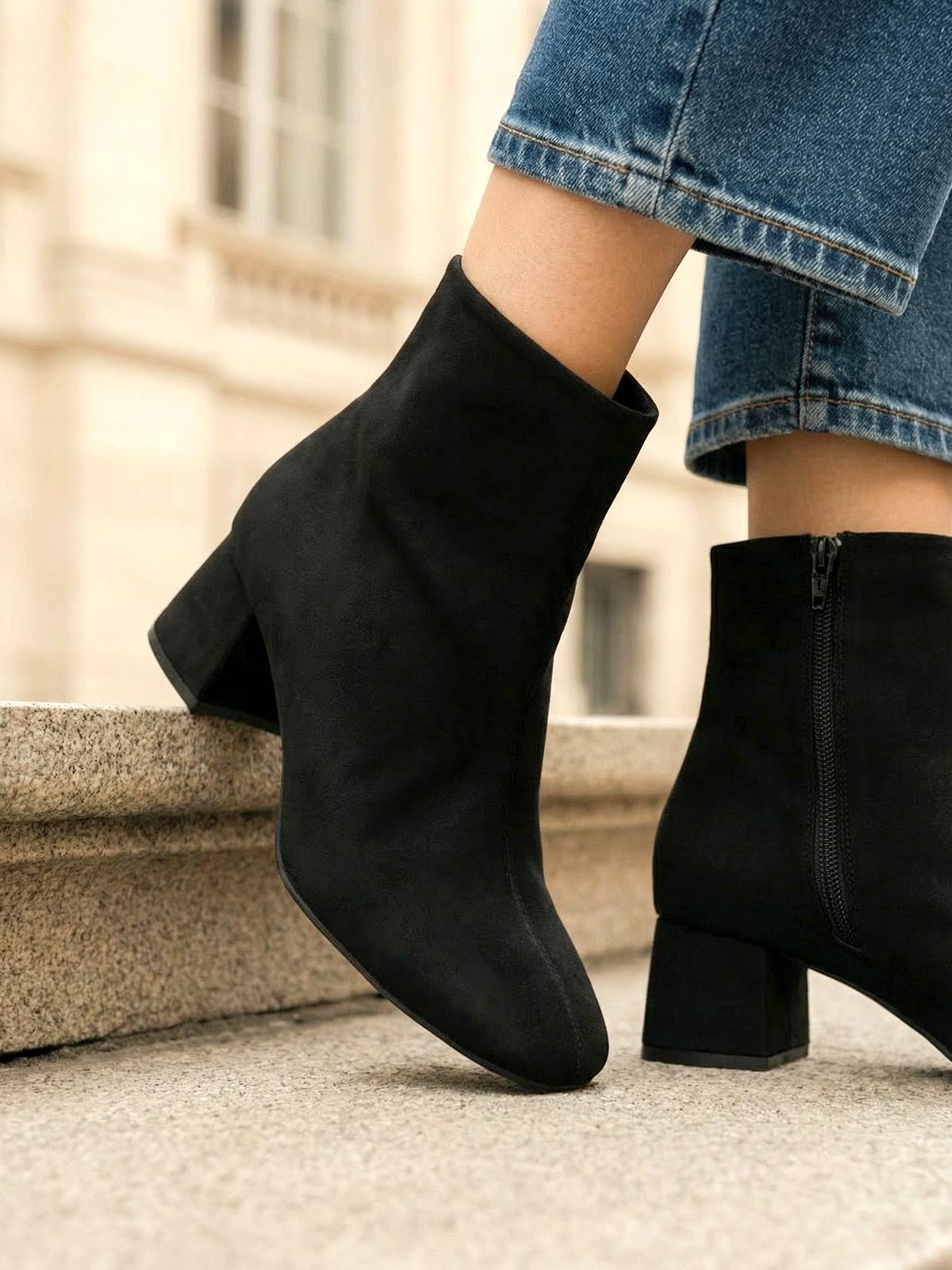 Lori Black - WORKSHOP