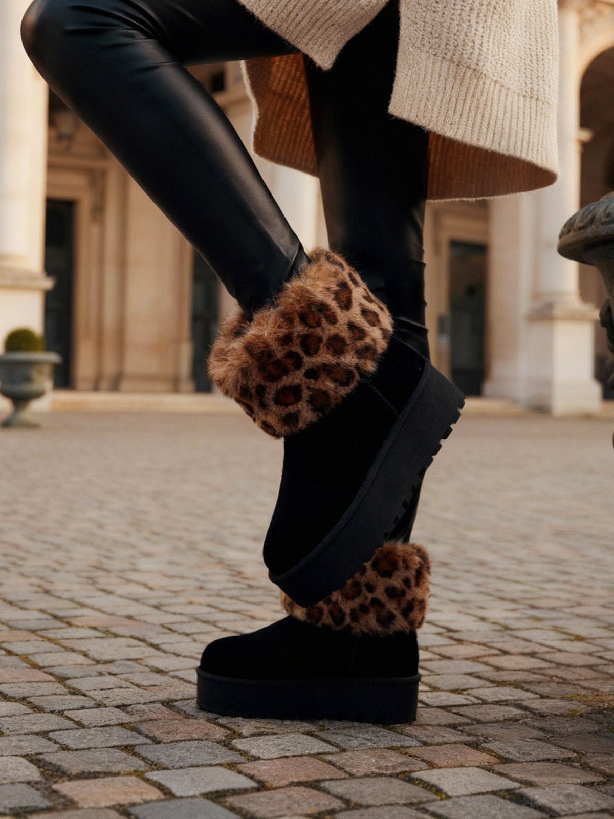 Saraby Black - WORKSHOP