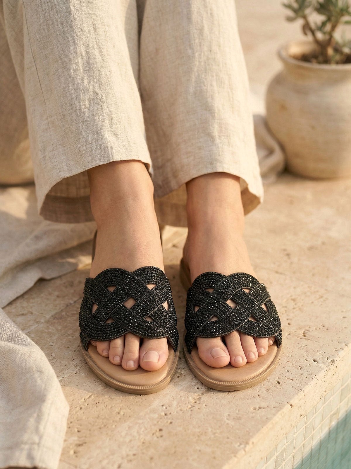 Yasmine Black - WORKSHOP