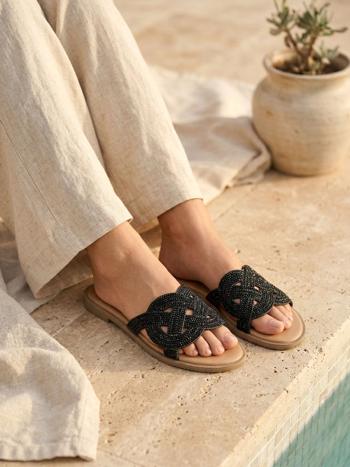 Yasmine Black - WORKSHOP